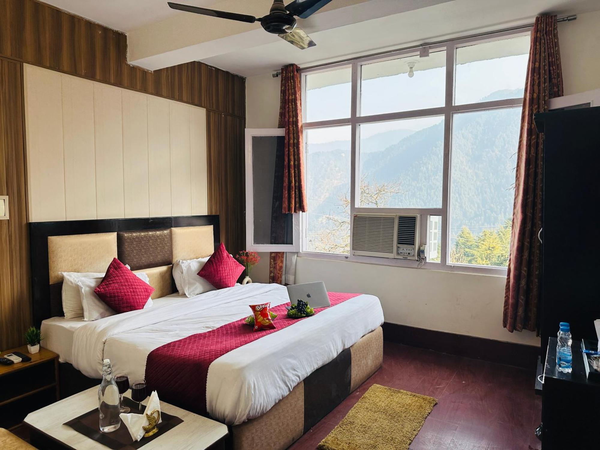 Hotel Mini Switzerland In Dalhousie Exteriér fotografie